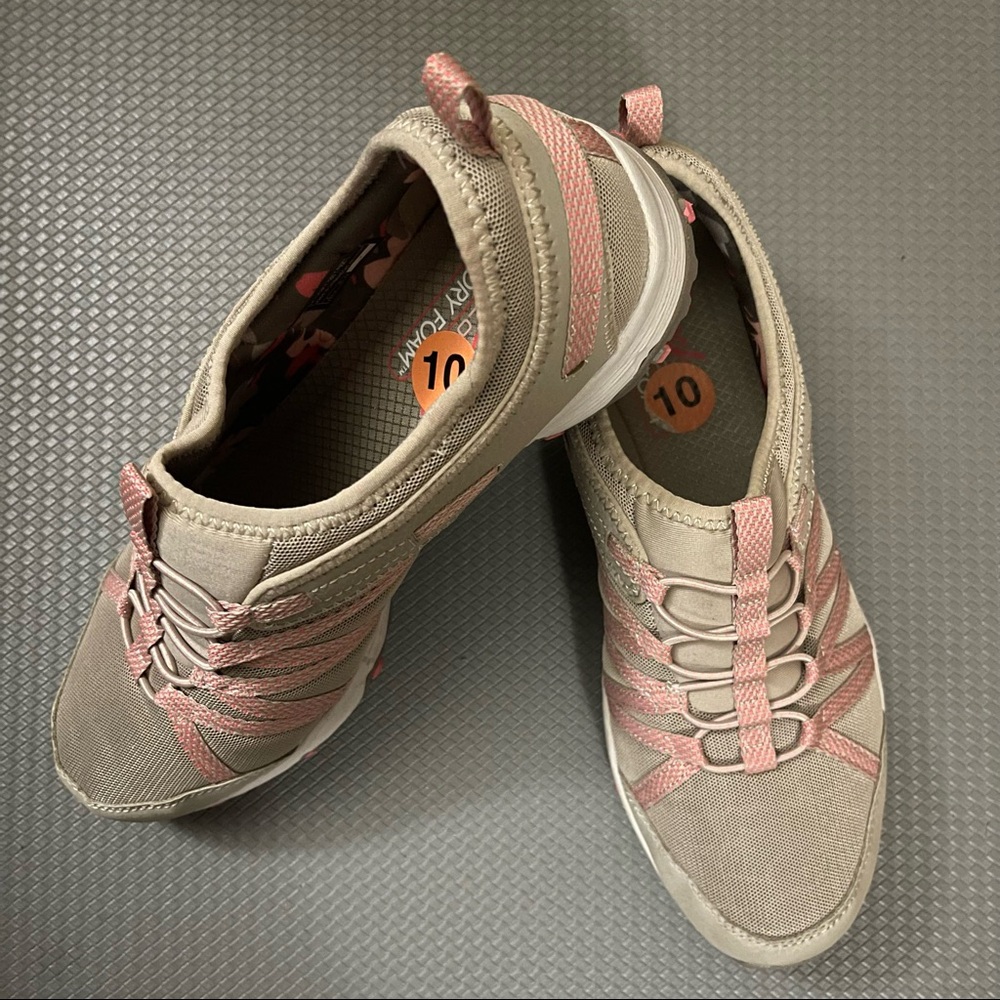 Skechers Air-Cooled Memory Foam, Low Hiker